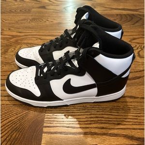 Men’s Nike Dunk High Black/White Sneaker Shoe Size 10.5
